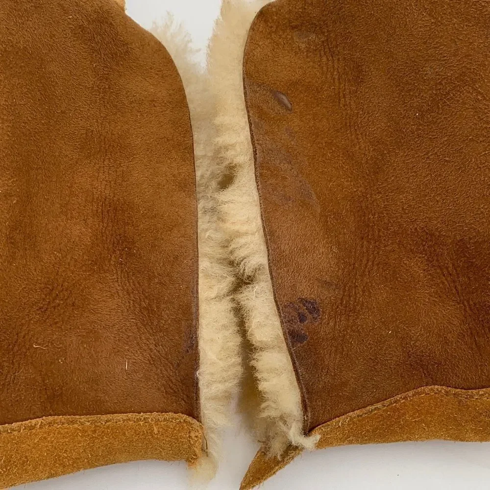 L.L. Bean suede leather wool lined moccasin style slippers Mens size 7 Woman 9